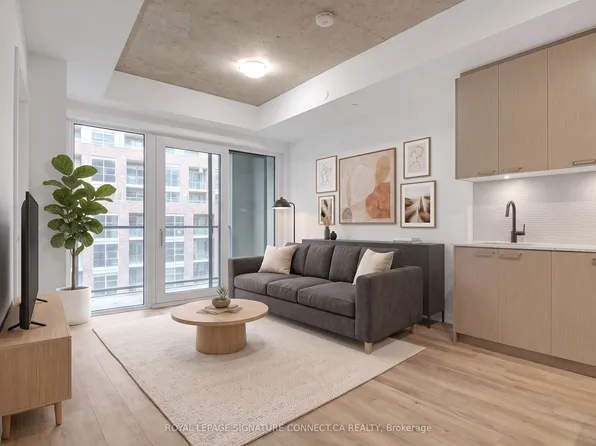 1808 Saint Clair Ave W #410, Toronto, ON M6N 0C1