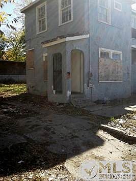 1st image of 412 Meridian Ave