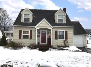 260 E College Ave, Pleasant Gap, PA 16823