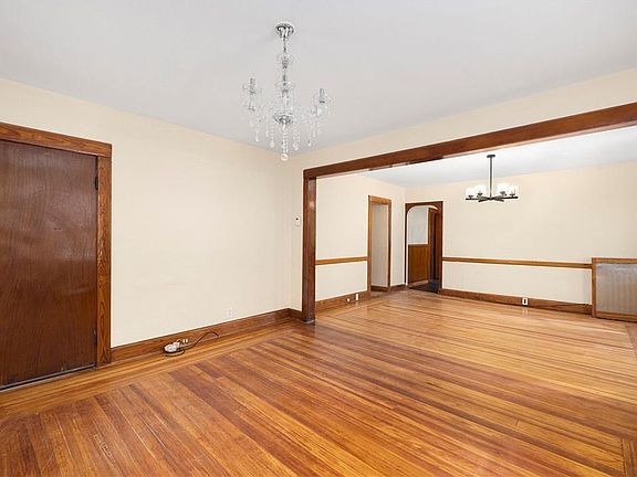 3rd image of 110 5th St Floor 1