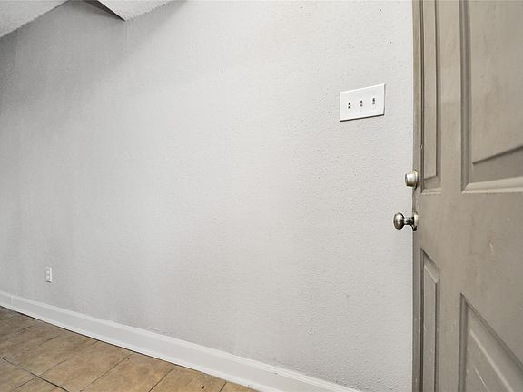 2nd image of 781 Country Place Dr APT 2003