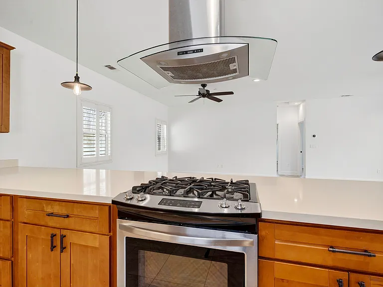 1006 Little St — Photo 15