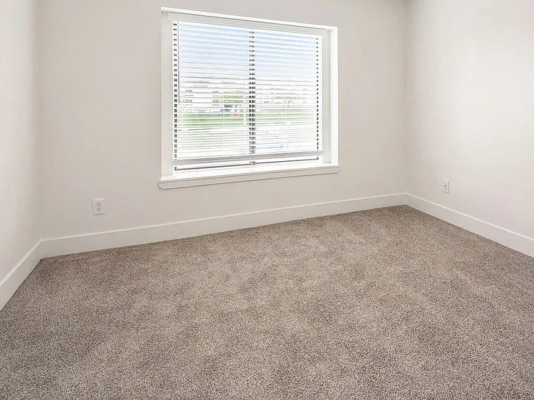 North Pointe Apartments — Photo 67