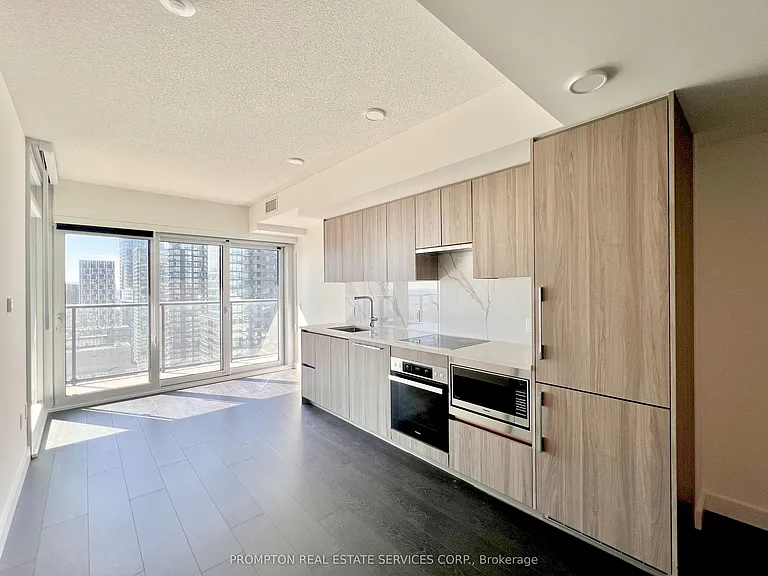 3 Concord Cityplace Way #3212 — Photo 2