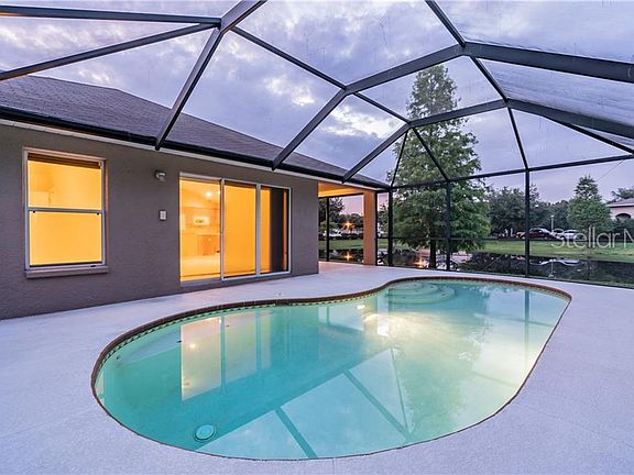 5th image of 7831 Stoneleigh Dr