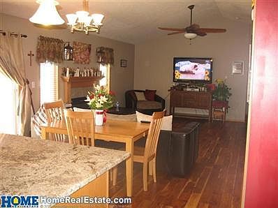 3rd image of 2325 NW 46th St