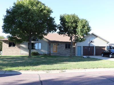 911 Goldfinch St, Fairmont, MN, 56031