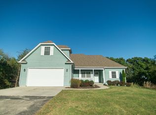 1975 N 3189th Rd, Ottawa, IL 61350