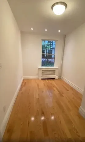149 E 61st St #1B — Photo 8