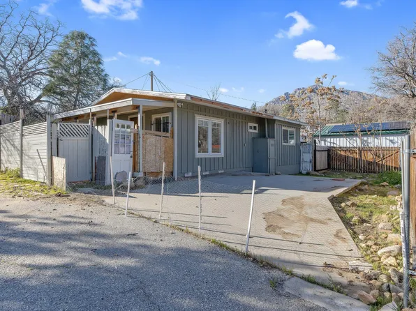 304 Shady Oak Lane, Wofford Heights, CA 93285