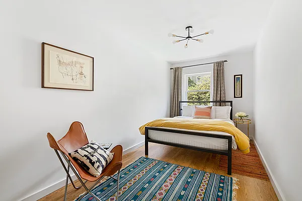 Sold by Compass | media 10