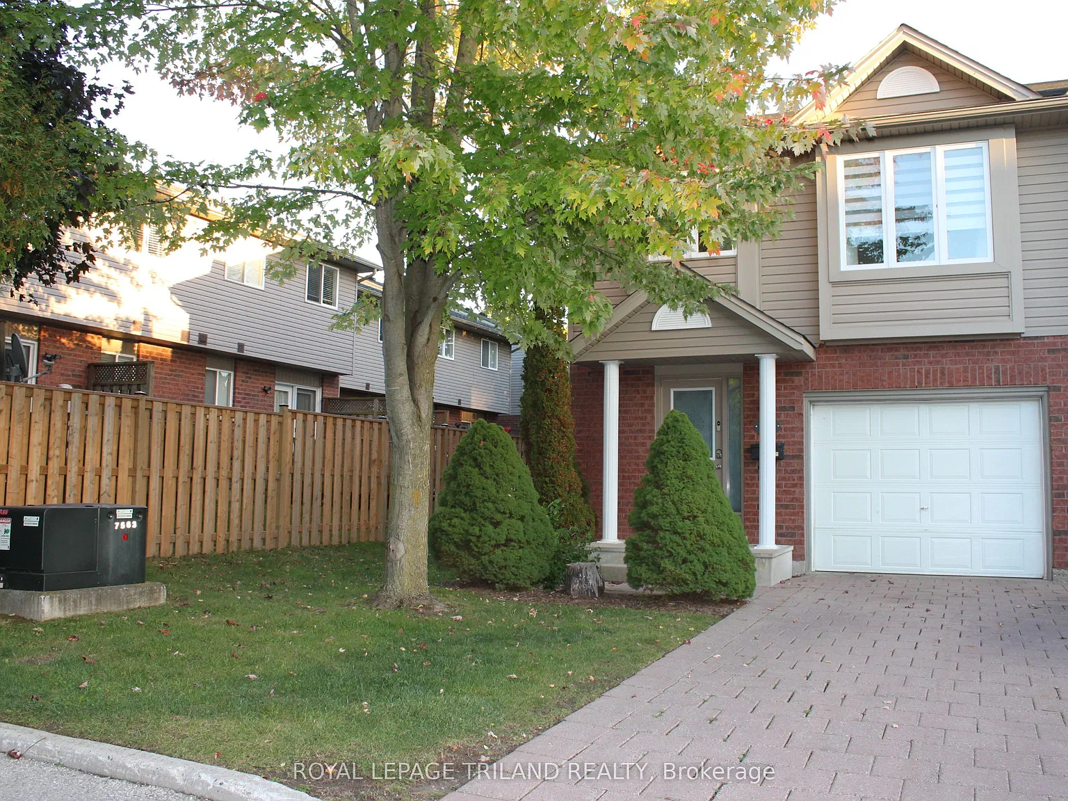 3 bed, $2,470 — Photo 1