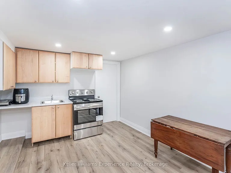 65 Drury Ln — Photo 10