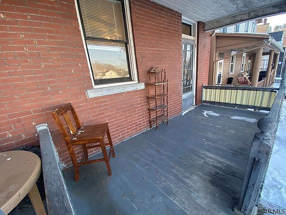4th image of 553-555 Vickroy Ave