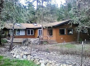 535 Slate Creek Rd, Wilderville, OR 97543