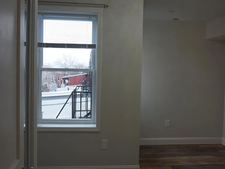 1520 Hollins St #3 — Photo 51