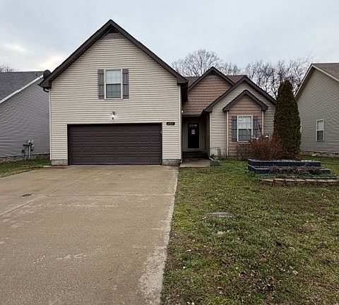 2nd image of 685 Fox Trail Ct
