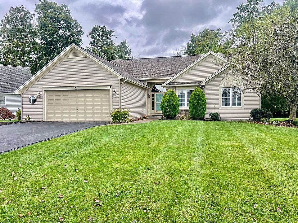 12 Dexter Drive