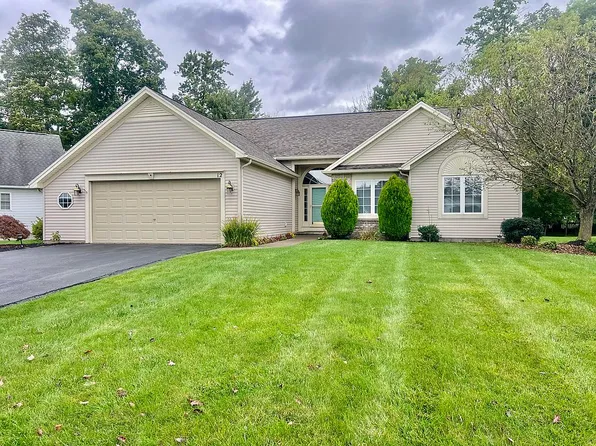 12 Dexter Dr, Rochester, NY 14612