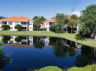934 Egrets Run APT 204, Naples, FL 34108