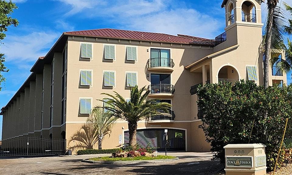 1st image of 900 E MARION AVENUE #1201