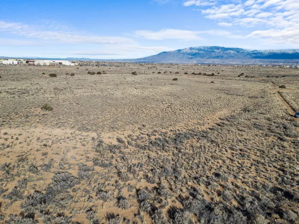 Squaw Rd NW, Albuquerque, NM 87120