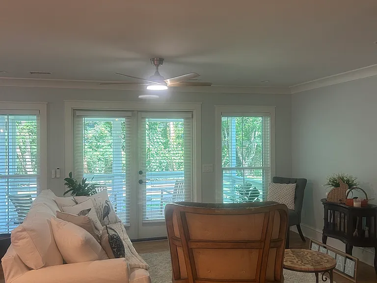 1126 Shoreside Way — Photo 8