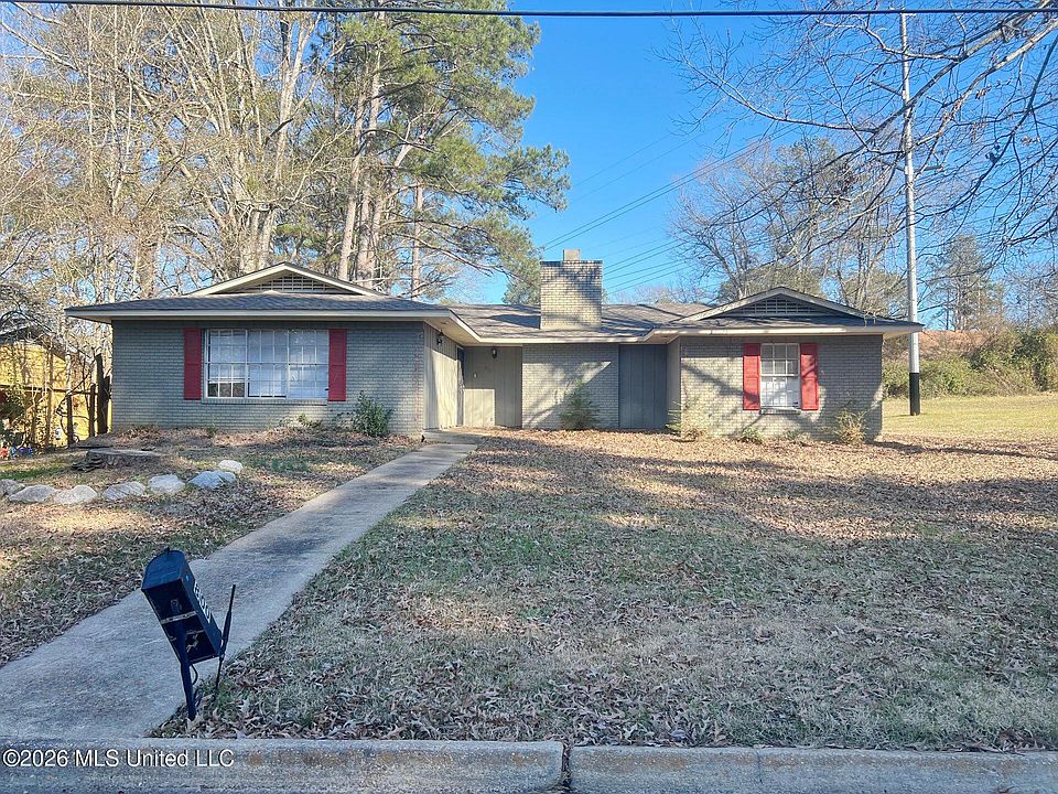 1st image of 800 Meadow Hill Dr