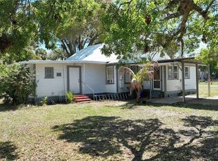 3381 Edgewood Ave, Fort Myers, FL 33916