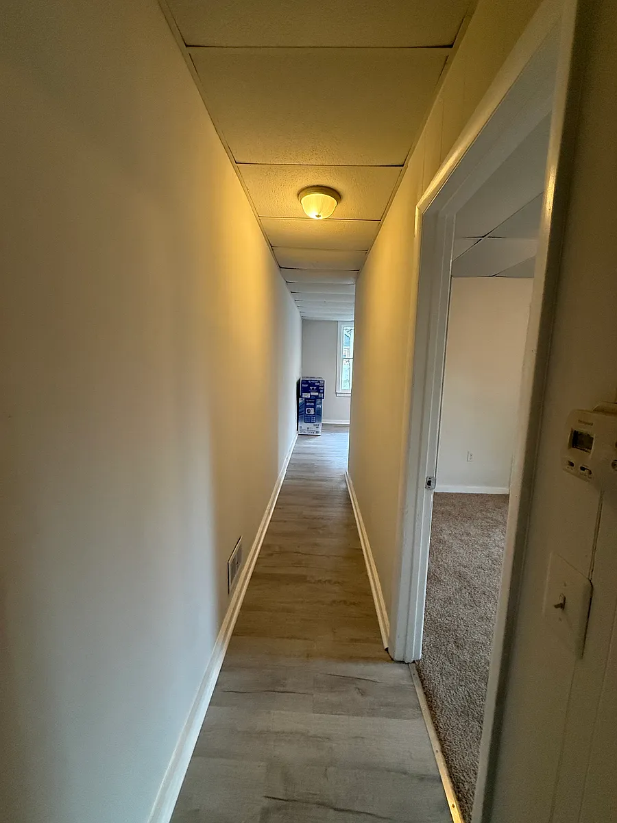 Building Photo - 483 Goethe St #1