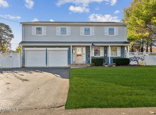 1403 Susan Ln, Point Pleasant Beach, NJ 08742