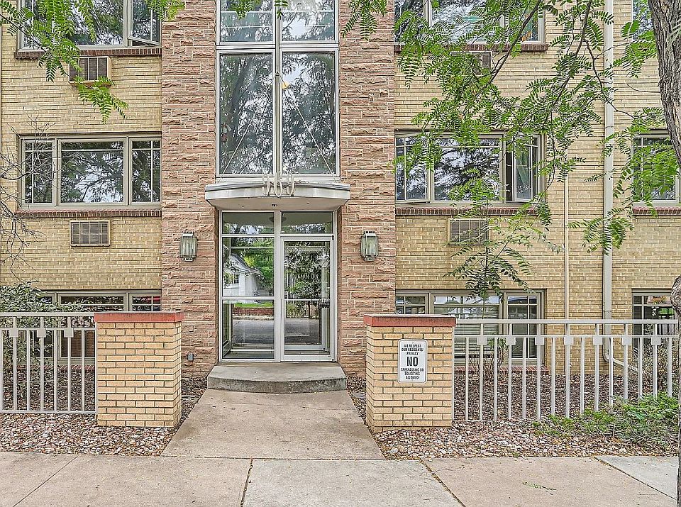 Front of building with only 23 units.