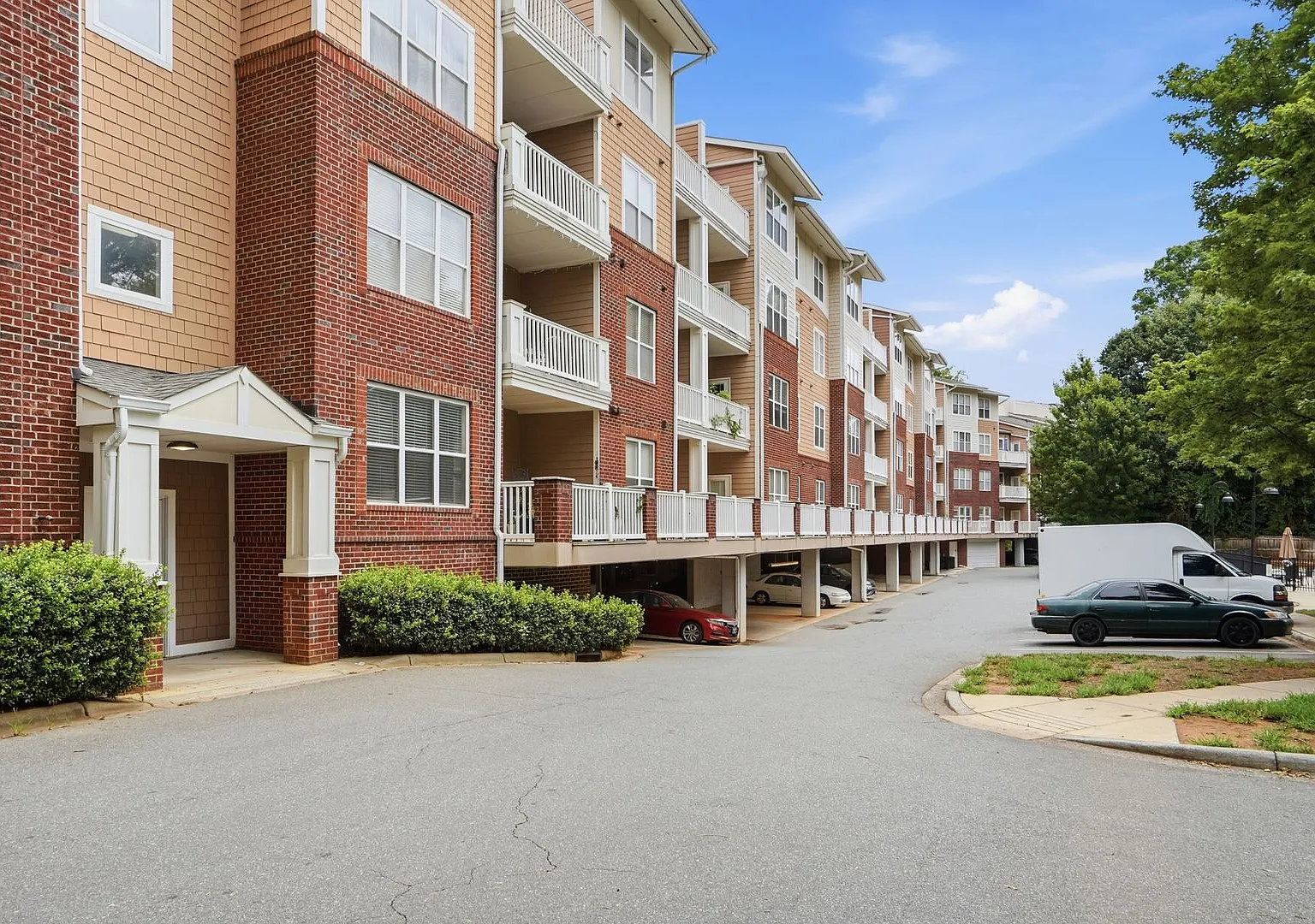 Two and Two Bath Condo In Heart of Charlotte — Photo 3