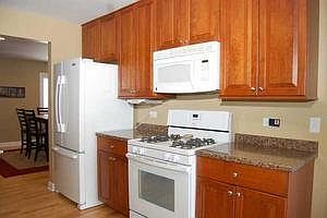 4th image of 4175 Dixon Dr