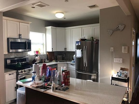 4th image of 6402 Ocean Ave N #2