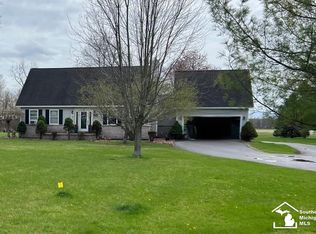 32461 West Rd, New Boston, MI 48164