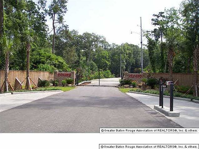 1st image of 10 Calle Sevario Dr