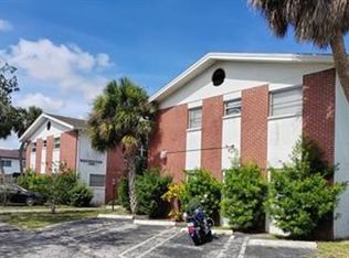 3100 36th St N APT 4, Saint Petersburg, FL 33713