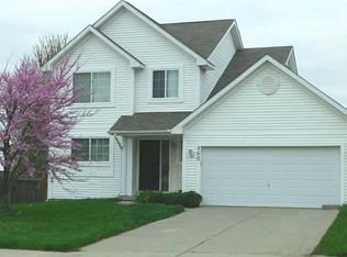 460 NE 60th St, Pleasant Hill, IA 50327