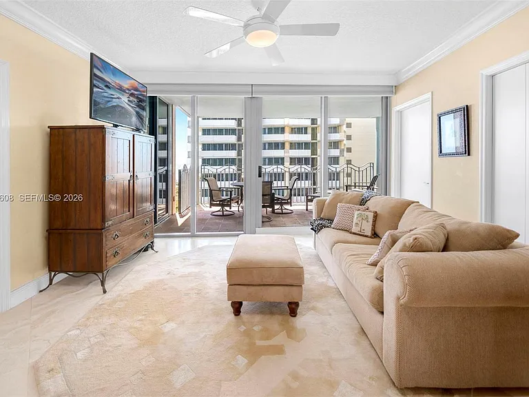 1500 Ocean Dr #702 — Photo 14