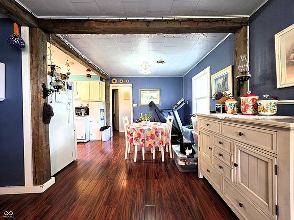4th image of 1445 N County Road 300 W