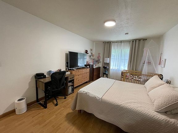 2nd image of 8290 Lake Dr APT 240