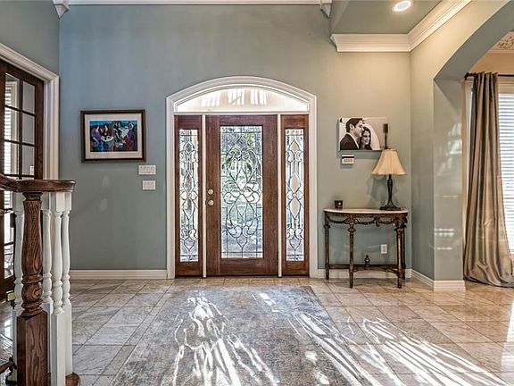 3rd image of 79 Settlers Creek Trl