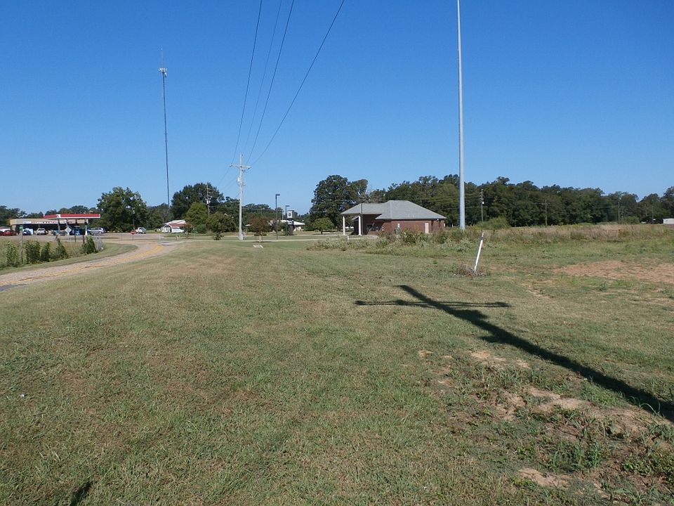 2nd image of Solon Bennet Rd