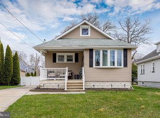 39 Harding Ave, Oaklyn, NJ 08107