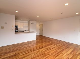 401 1st St APT 7, Hoboken, NJ 07030