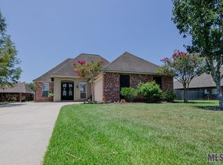 33831 Blake Ct, Denham Springs, LA 70706