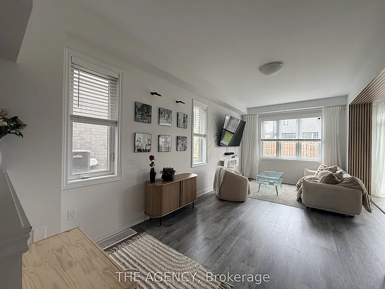 28 Baker Ln — Photo 8