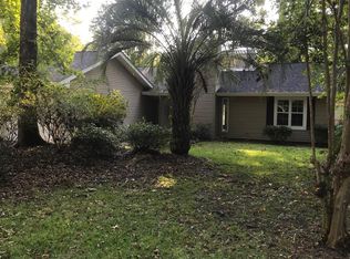 125 Colonial Cir, Murrells Inlet, SC 29576