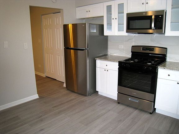 4th image of 919 S McKinley Ave #3A
